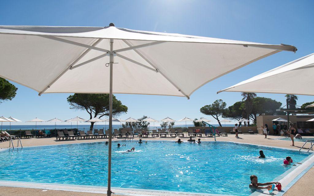 Slide Le Village des Isles - piscine