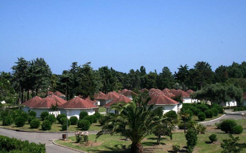 Slide Le Village des Isles - bungalows