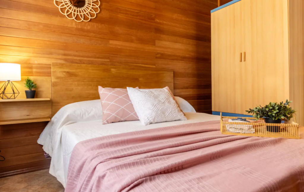 Slide Maison Tropical - Deltebre - Rental holidays in Spain in private house with swimming pool - doble bedroom