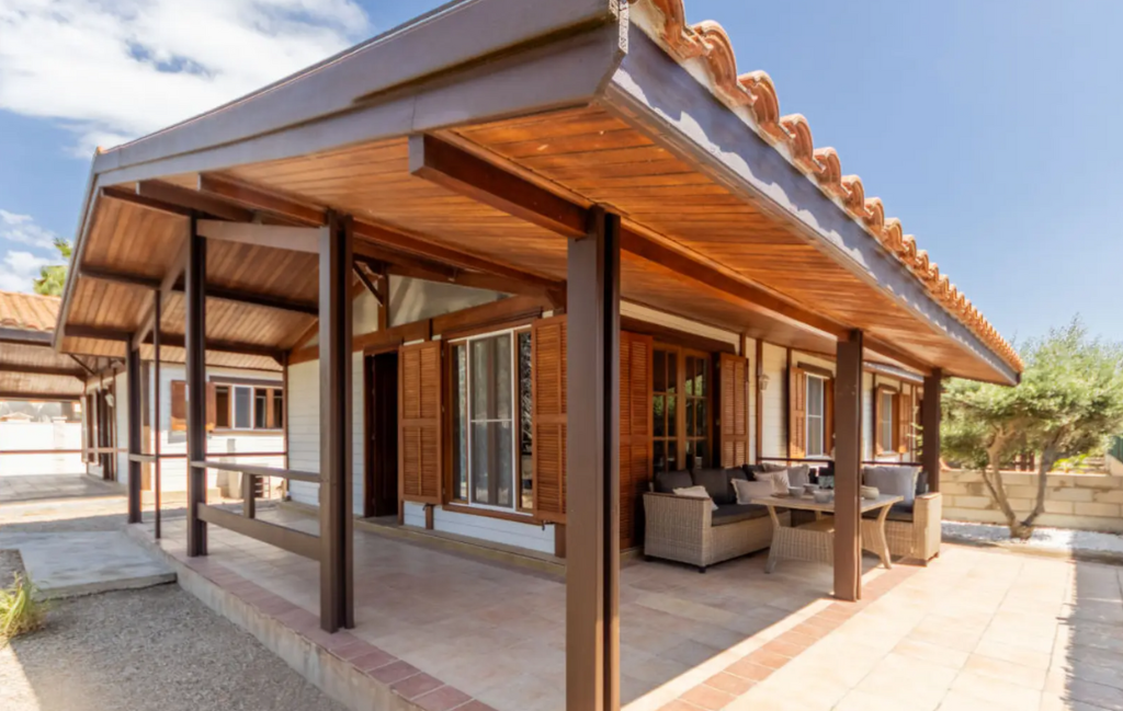 Slide Maison Tropical - Deltebre - Rental holidays in Spain in private house with swimming pool - exterior