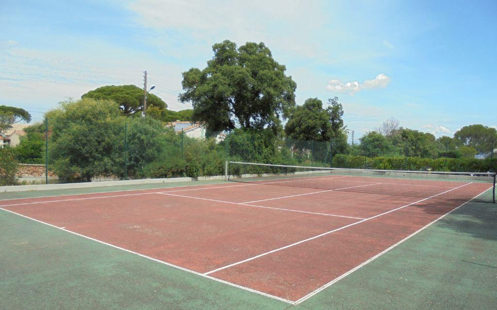 Slide Résidence Les Géméaux 2 -  tennis