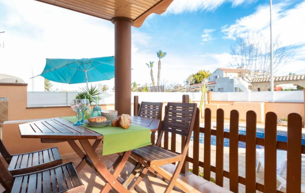 Slide Maison Lorena - terrasse