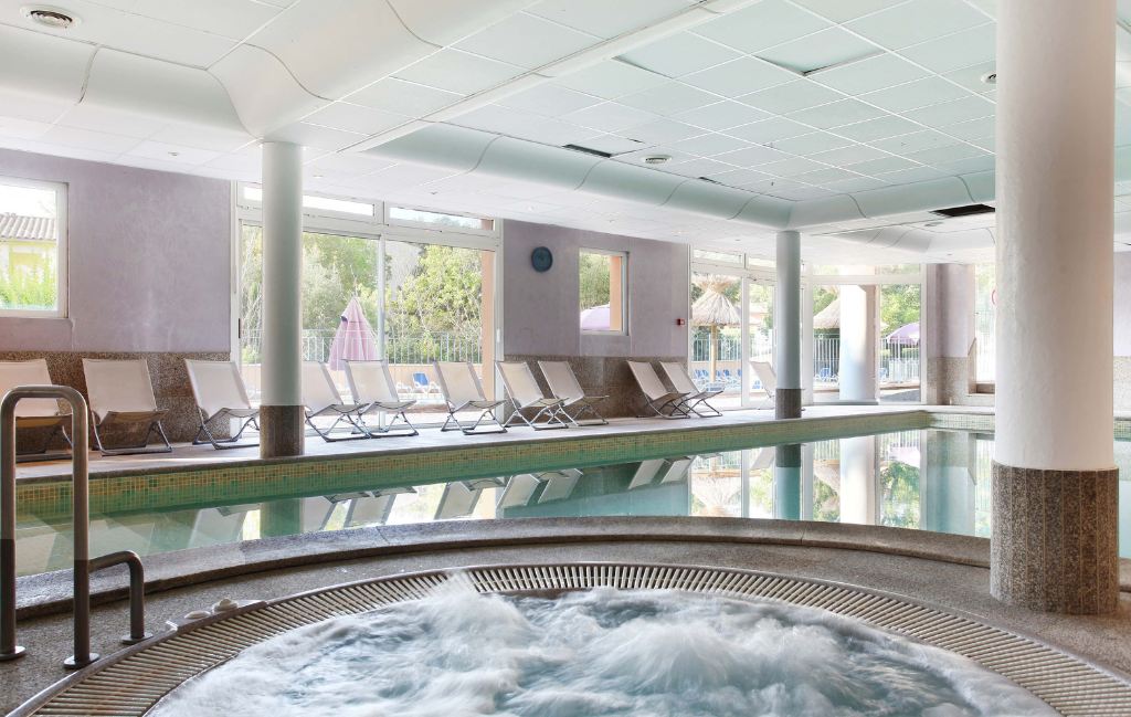 Slide Résidence La Licorne de Haute-Provence - spa