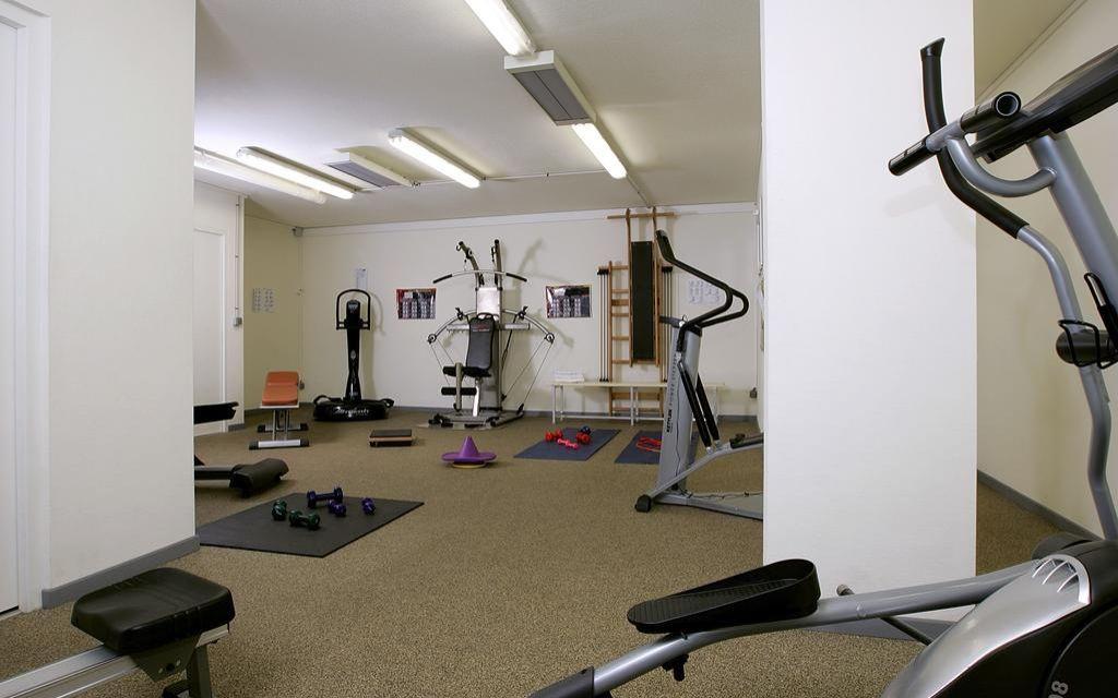 Slide Salle de sport avec machines fitness Pyrénées 2000