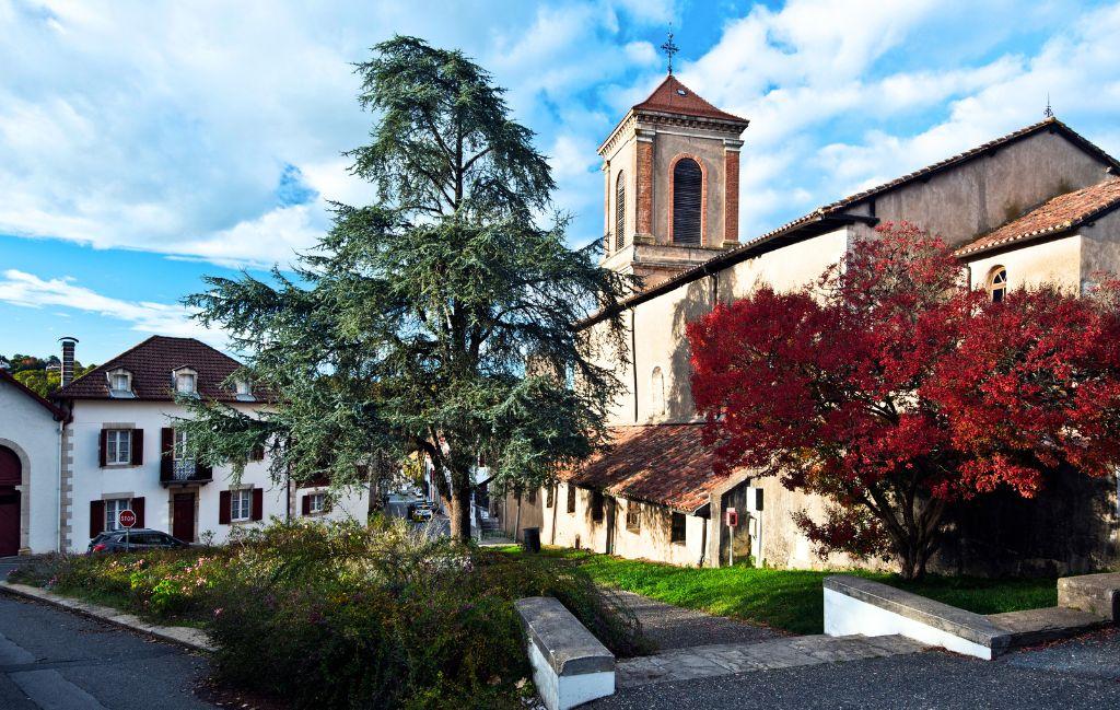 Slide Bastide Clairence town centre with the bell tower