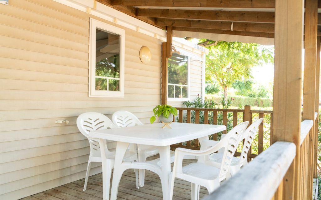 Slide Camping del Furnished terrace in a mobile home at Camping del Mar 4* in Malgrat de Mar**** - Mobil Home 6 people - Terrace