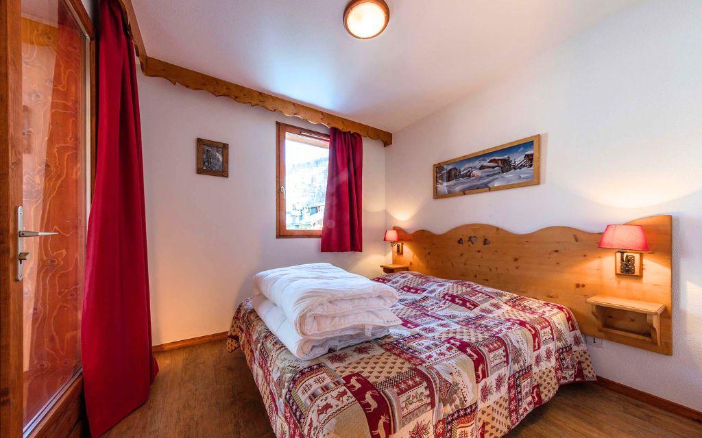 Slide Chambre double dans la résidence les balcons du viso