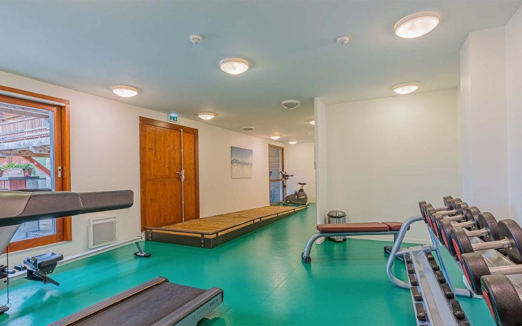 Slide Fitness equipment at Les Épinettes Residence in Vaujany