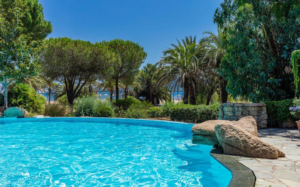 Slide Heated outdoor swimming pool at Paese Serenu Residence in Corsica