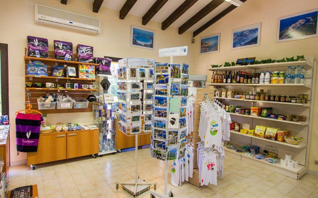 Slide Convenience store at Paese Serenu Residence