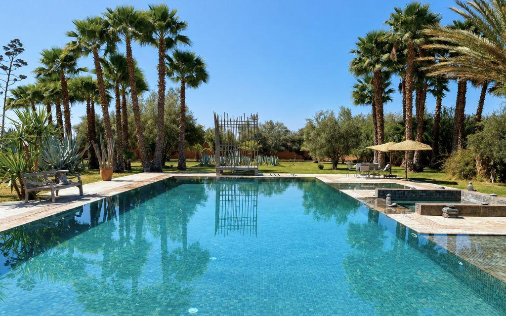 Slide Swimming Pool at villa Dar Dream in Marrakech, Maroc