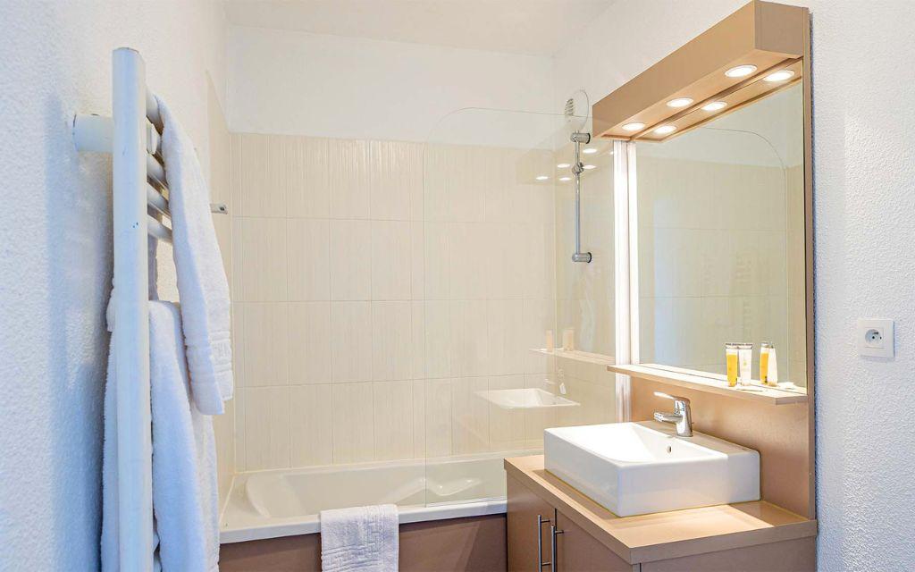 Slide Salle de bain dans les appartements des Terrasses de Veret à Flaine