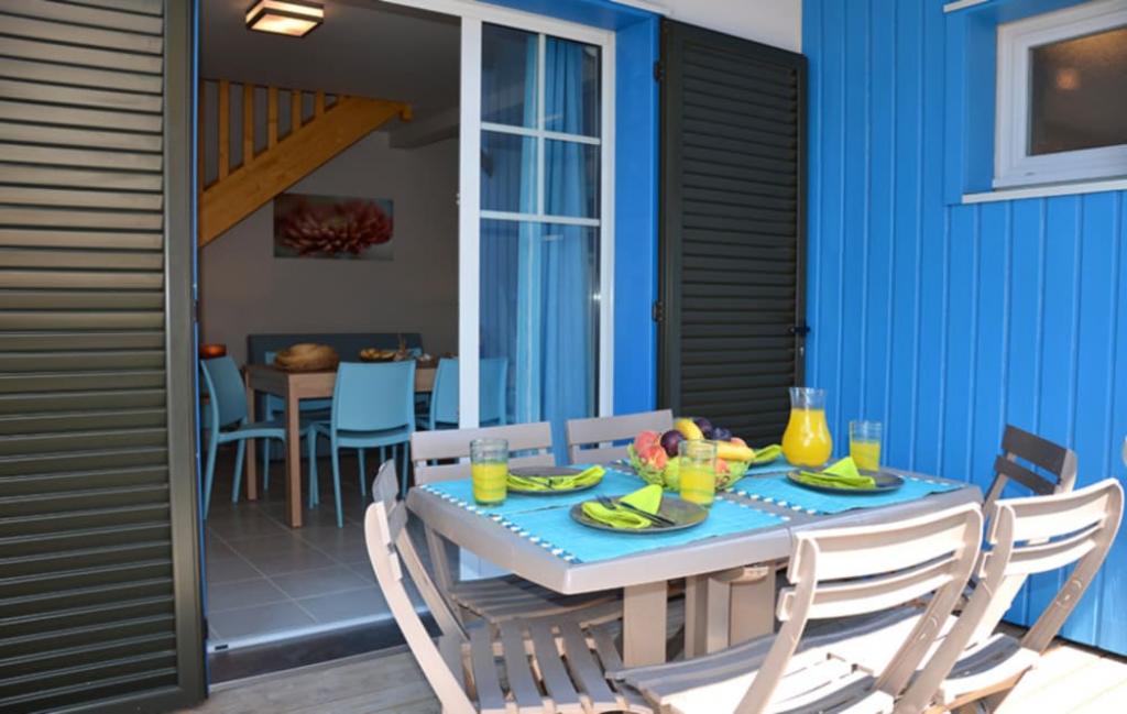 Slide résidence - La Grenadine - Marseillan - extérieur maison
