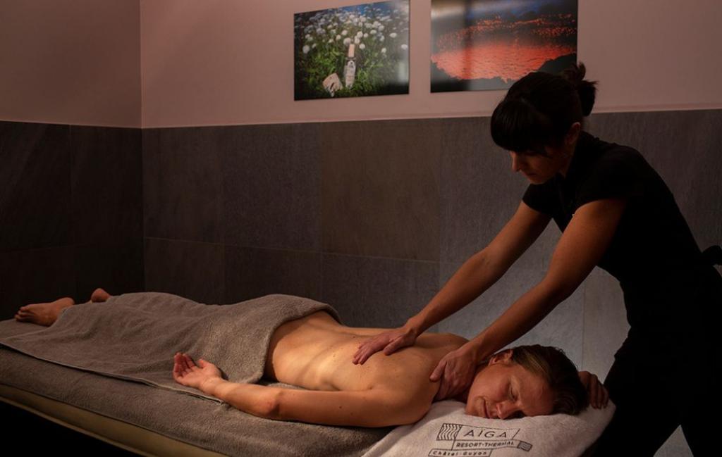 Slide Massage spa cabine résidence Aïga Resort Thermal