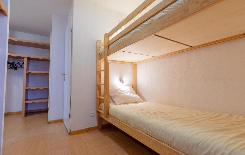 Slide Chambre avec lit superposé d'un des logements