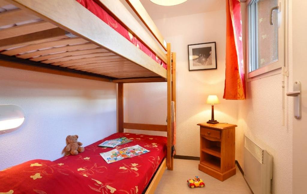 Slide Chambre avec lits superposés d'un des logements