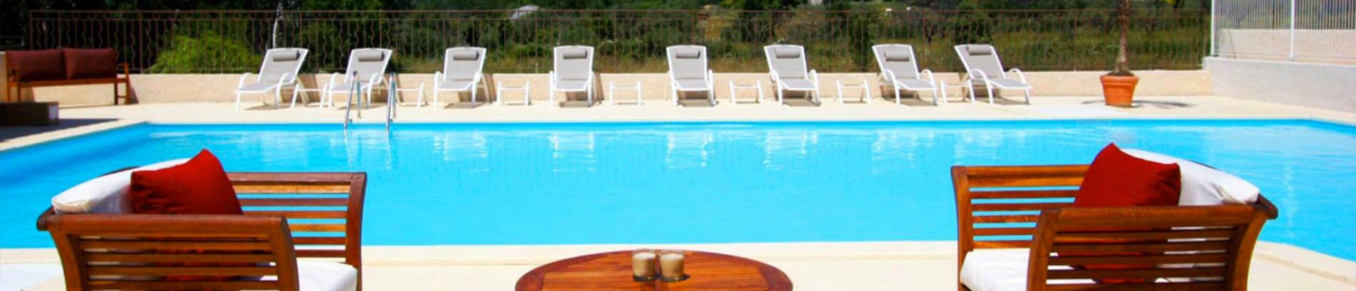 Slide résidence - domaine de bourgeac - paradou - piscine