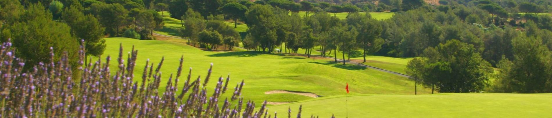 Slide Parcours de golf en Provence au Domaine de St Endréol