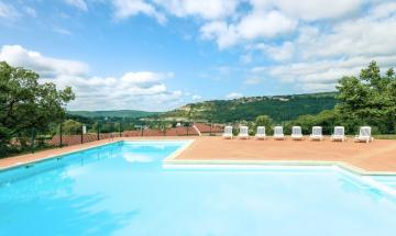 Le Domaine des Cazelles by Ateya ***