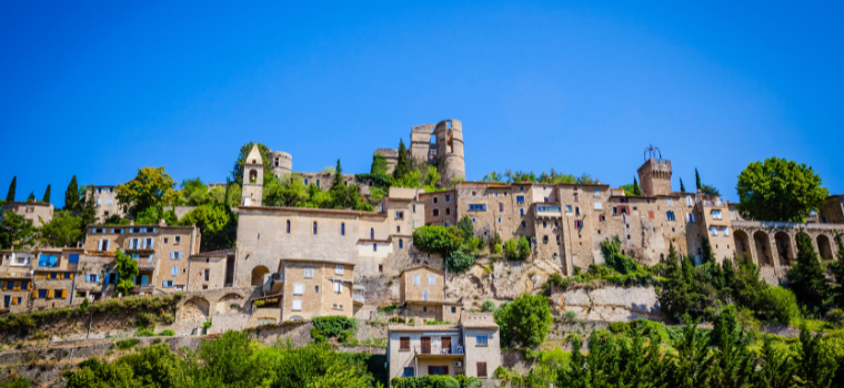 Montbrun-les-Bains Village