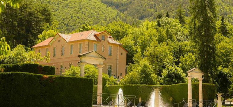 Résidence Le Chateau des Gipières à Montbrun-les-Bains