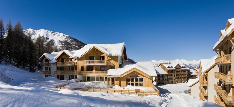 Residence La Combe d'Or overview in winter under the snow