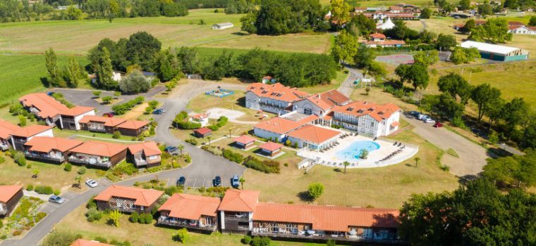 Panoramic view of the Hameaux de la Chalosse *** residence nestled in the heart of the Landes