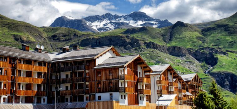 Résidence Les appartements d'Orcieres by Ateya l'été