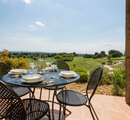 Résidence Provence Country Club - Saumane de Vaucluse - Location au coeur de la Provence