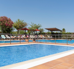 Camping del Mar **** - Camping en bord de mer avec piscine en Espagne