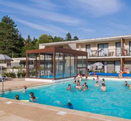 Résidence Le Clos St Michel - Chinon - swimming pool