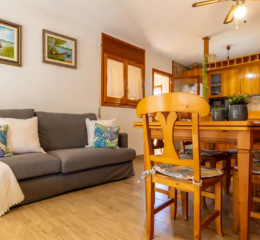 Maison Ernestina - Deltèbre - Rental holidays with private swimming pool in Spain - living room