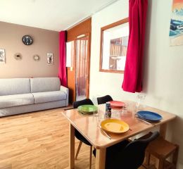 Salle à manger lumineuse – Appartements Étoiles d’Orion by Ateya, Orcières Merlette
