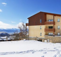 Stay with mountain views at Les Chalets du Belevdere residence