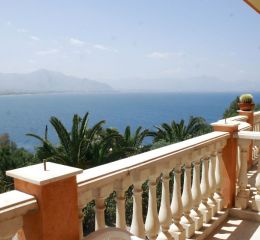 Vue mer depuis un hébergement de la résidence Baia d’Oro en Sicile en Italie