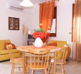 Living room in accommodation at the Baia d’Oro residence in Sicily