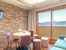 One bedroom apartment - Sleep 5