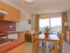 One bedroom apartment - Sleep 4