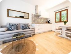 1 room house - 2/4 persons